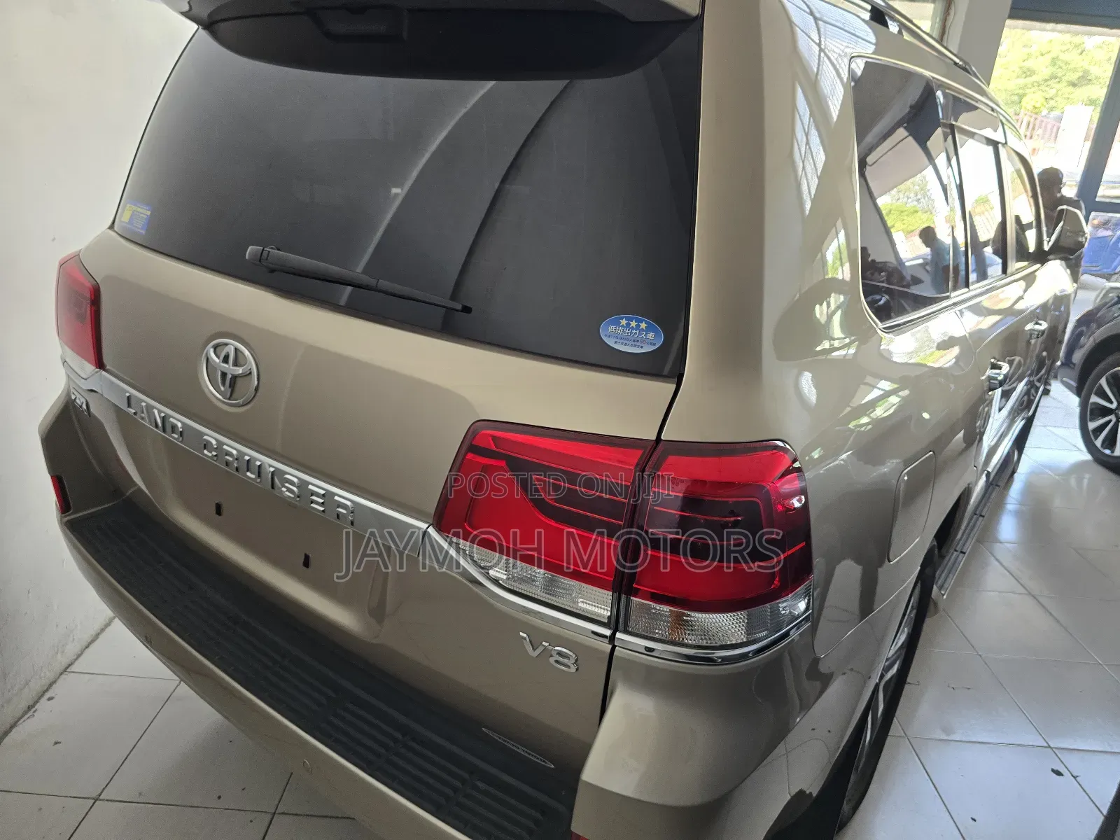 Toyota Land Cruiser 2018 Gold
