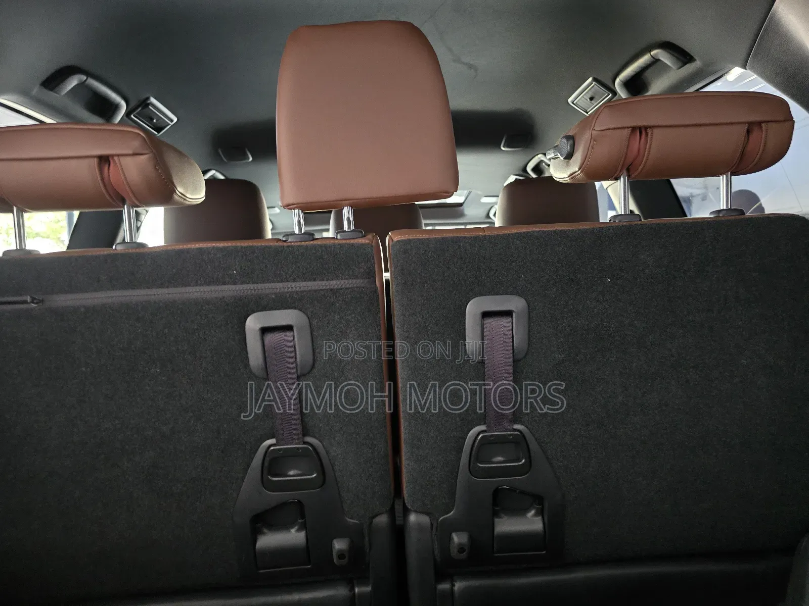 Toyota Land Cruiser 2018 Gold
