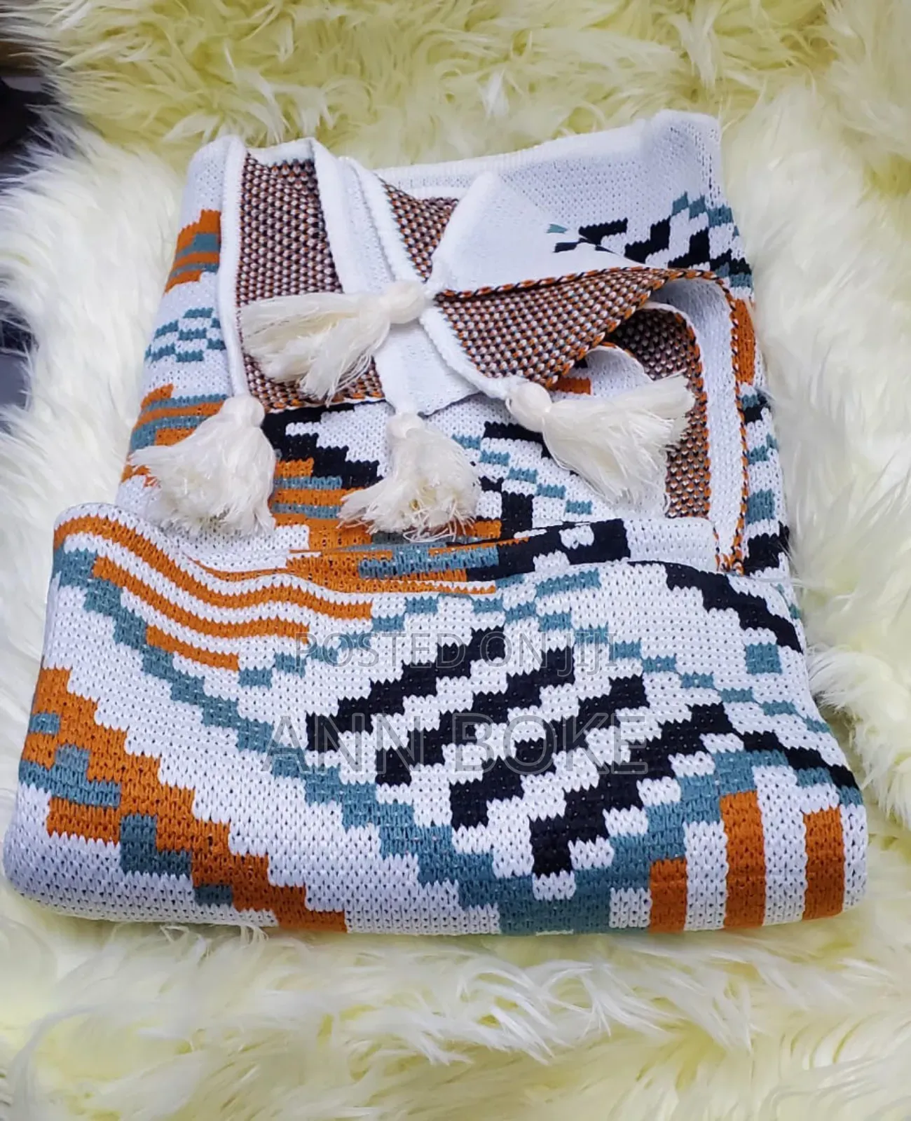 * Nordic Throw Blanket - Knitted With Pom Pom Fringe Form*
