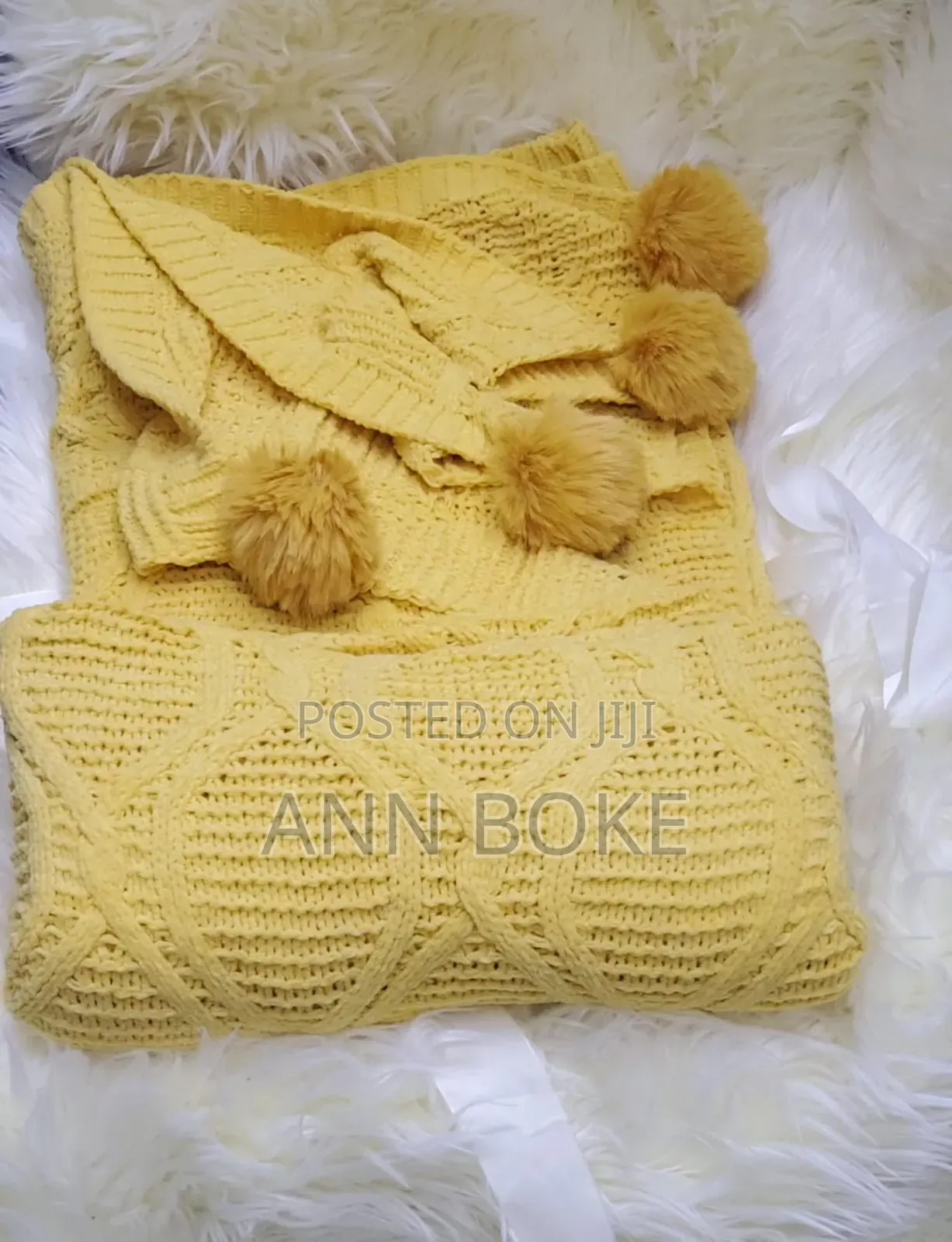 * Nordic Throw Blanket - Knitted With Pom Pom Fringe Form*