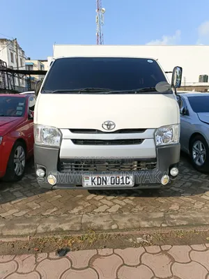 Toyota Lite-Ace 2016 Pink