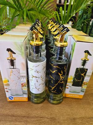 Marble Oil Dispenser - thumbnail 2