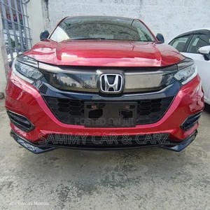 Honda Vezel 1.5 Hybrid 2WD 2018 Maroon