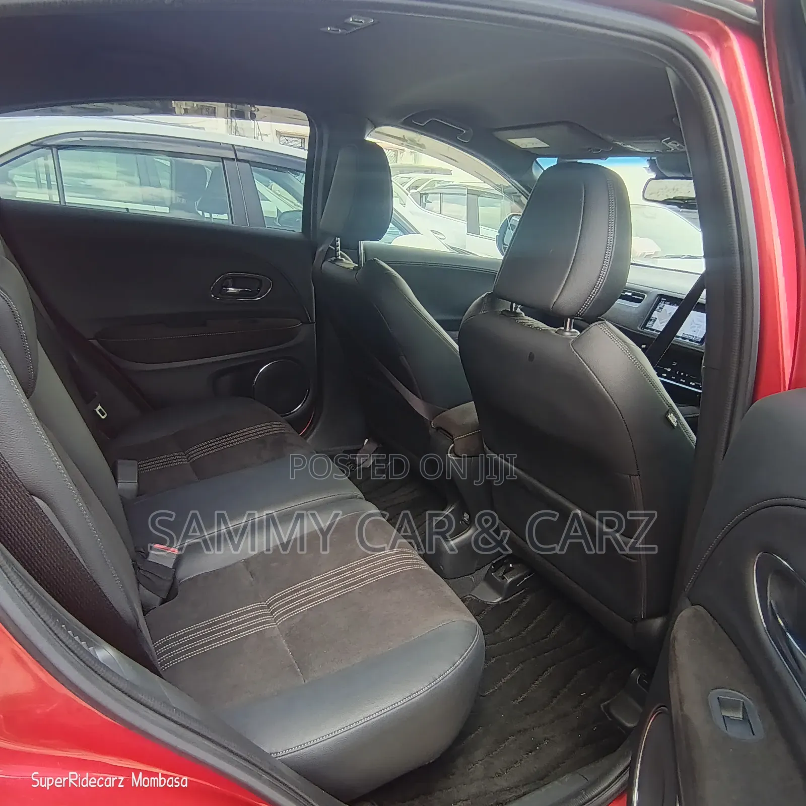 Honda Vezel 1.5 Hybrid 2WD 2018 Maroon