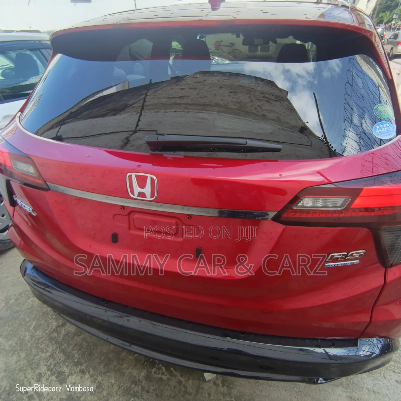Honda Vezel 1.5 Hybrid 2WD 2018 Maroon