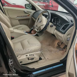 Volvo XC60 2017 Blue