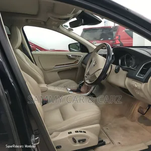 Volvo XC60 2017 Blue
