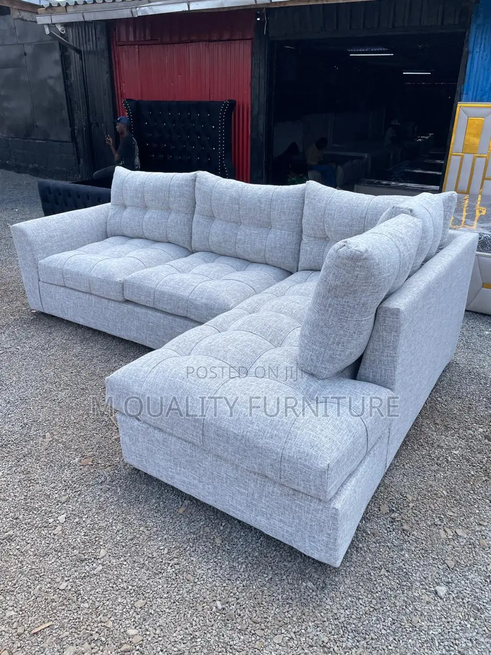Elegant Modern Lounger