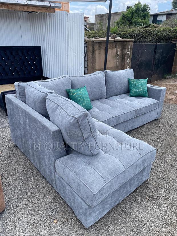Compact Comfort Corner Seat