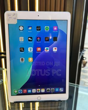 Apple iPad 10.2 (2019) 128 GB Silver - thumbnail 2