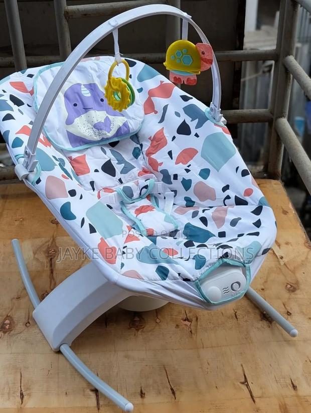 Adjustable Baby Rocker Toddler Seat – Multi-Use - main view