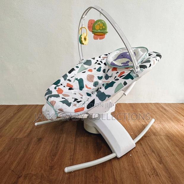 Adjustable Baby Rocker Toddler Seat – Multi-Use - thumbnail 4