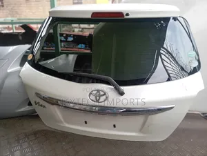 Vitz Juwella Boot
