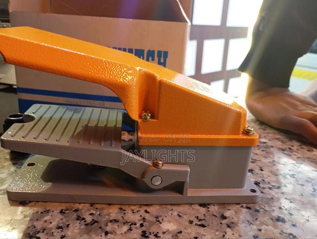 250v Shearing Machine Workshop Control Foot Pedal Switch - main view