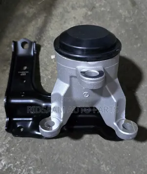 Nissan Teana/Murano/Elgrand J32 Engine Mounting