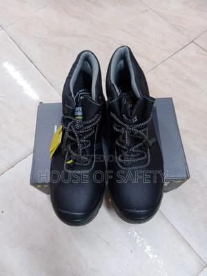 Safety Jogger Shoes. - main view