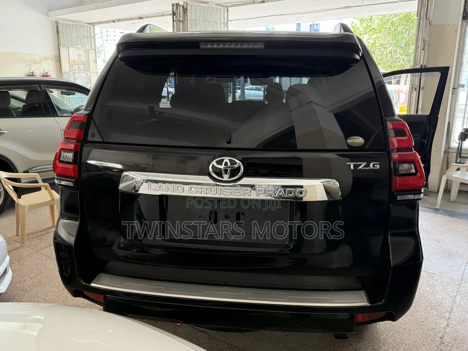 Toyota Land Cruiser Prado 2.8 2020 Black