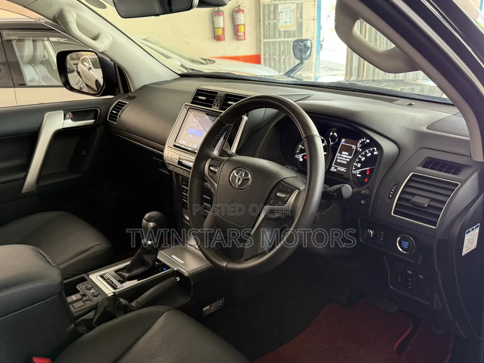 Toyota Land Cruiser Prado 2.8 2020 Black