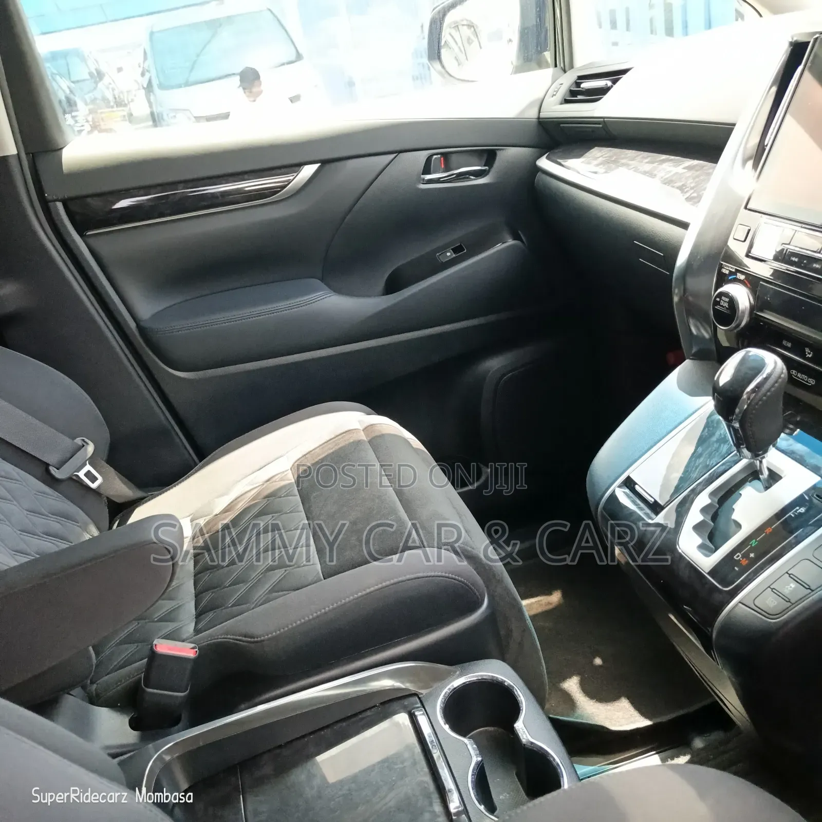 Toyota Alphard 2018 Black