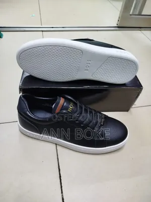 *Boss Leather Casual