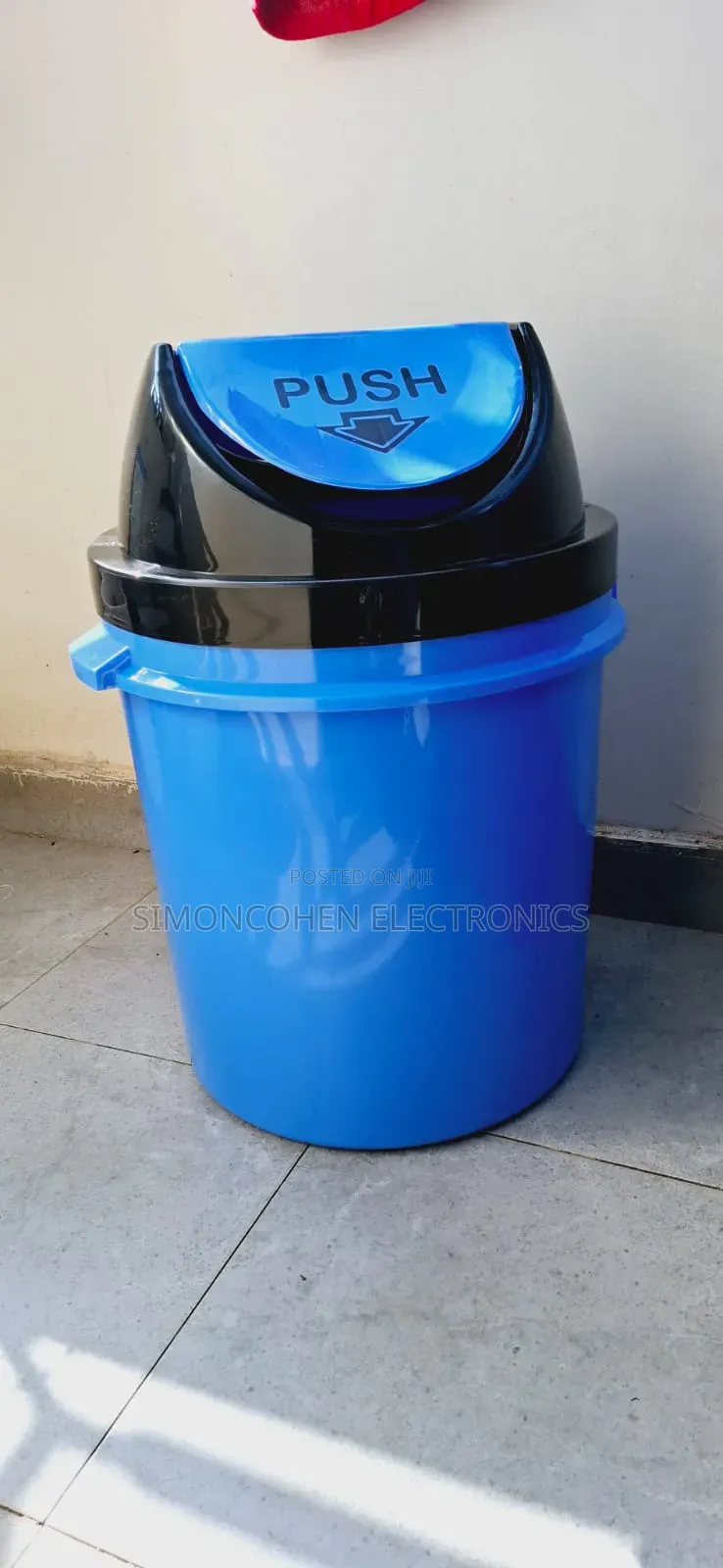 60 Litres  Push Dustbin