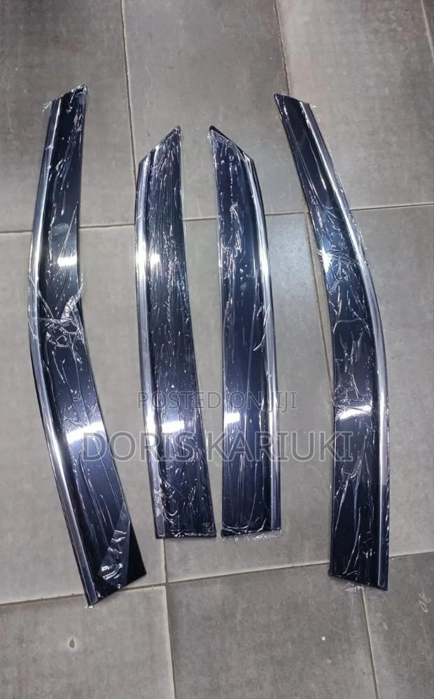 Lexus Rx350 Windbreakers - main view