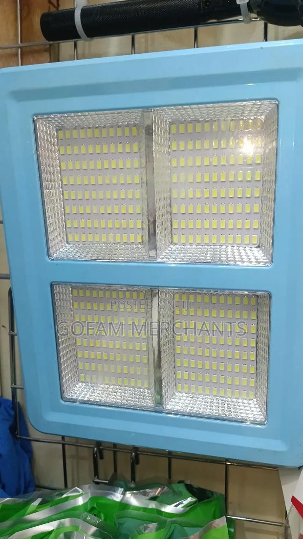 Dp Light Emergency Solar Light With 5000amp Battery