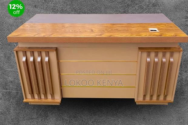 Office Desk : 1400mm Brown Manager’S Office Table - thumbnail 5