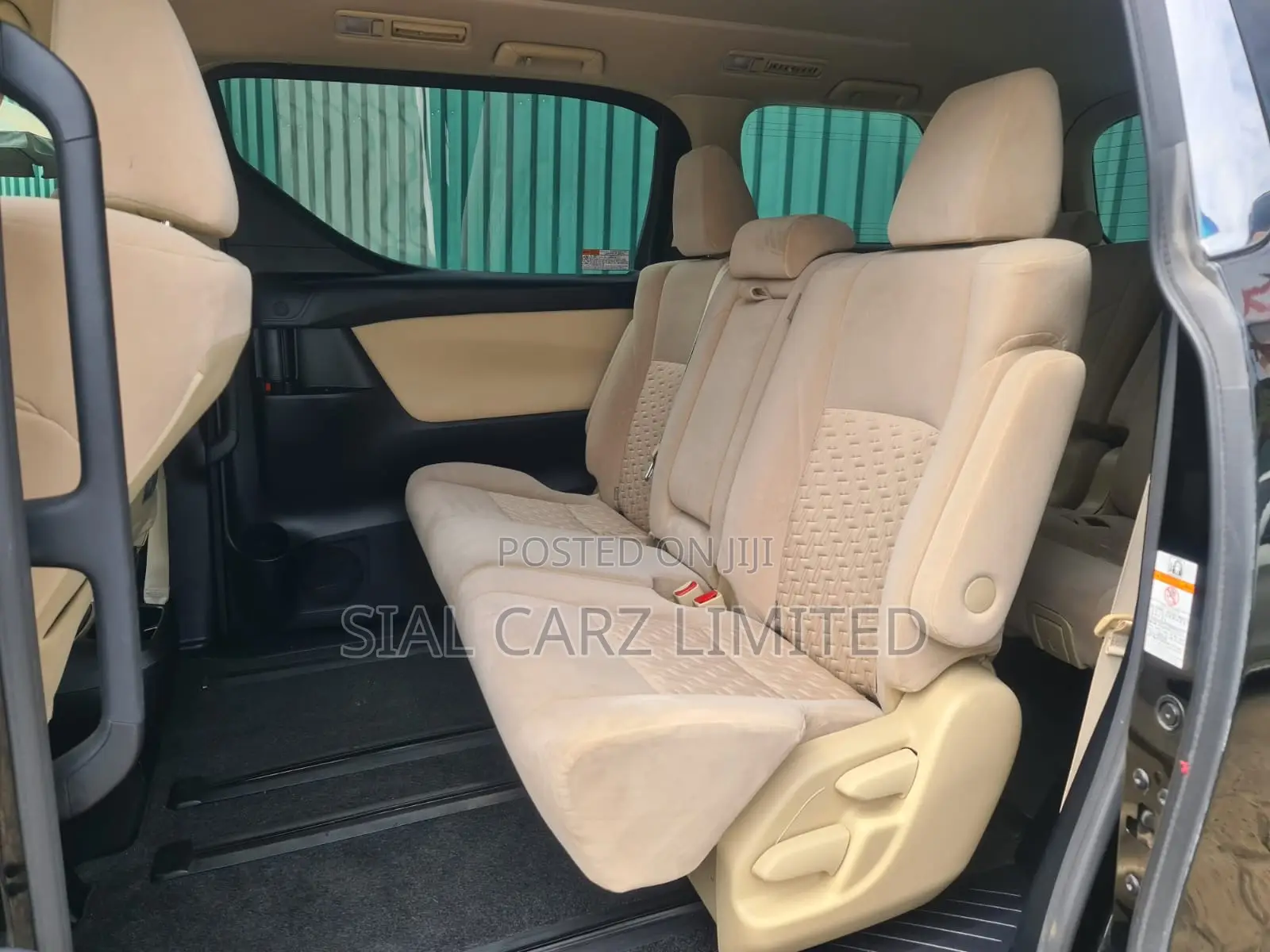 Toyota Vellfire 2016 Black