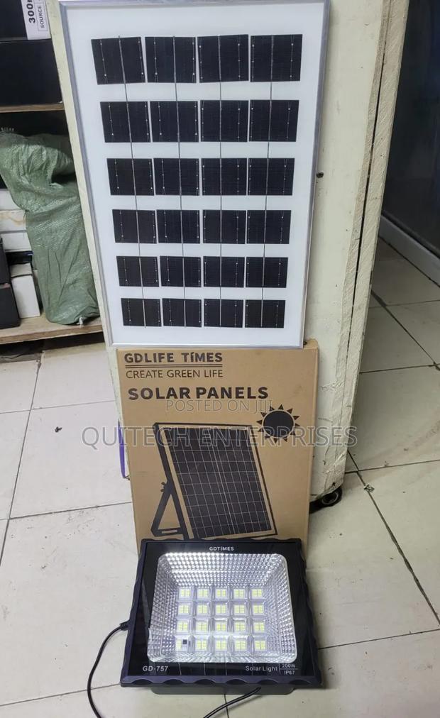 200w Solar Light/Solar Flood Light - main view