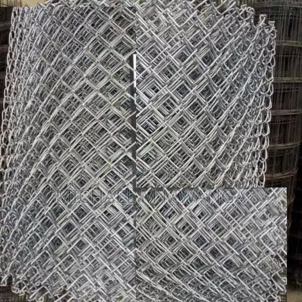 80x 80 Galvanized Chain Link/ 4ft Height - main view