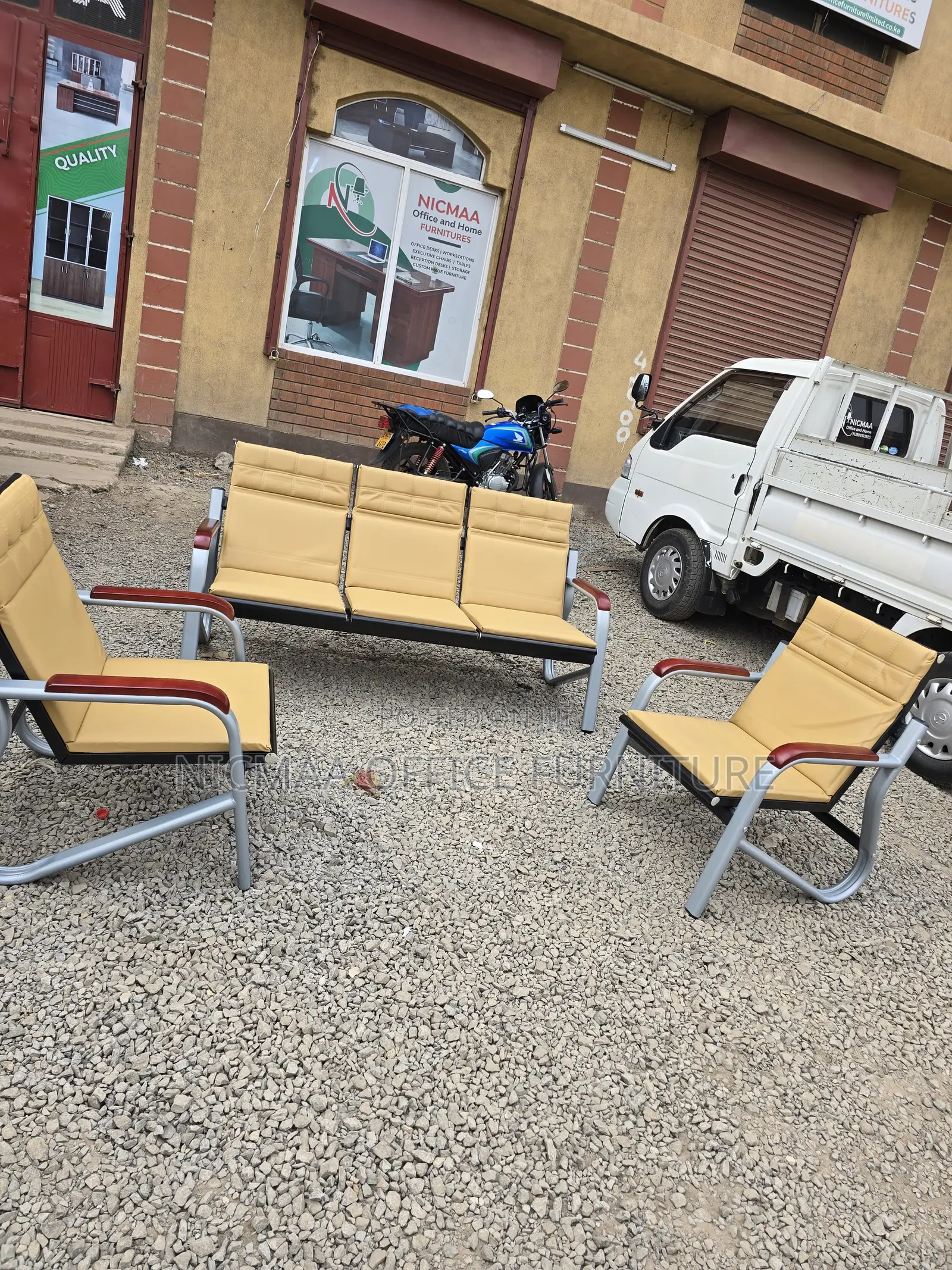 5-Seater Brown Executive Waiting Sofa
