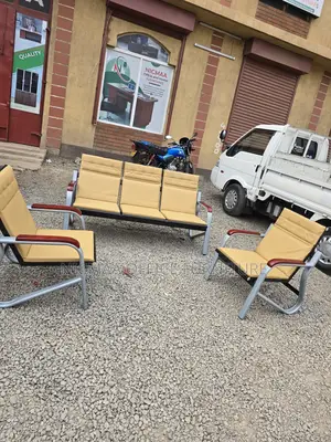 5-Seater Brown Executive Waiting Sofa
