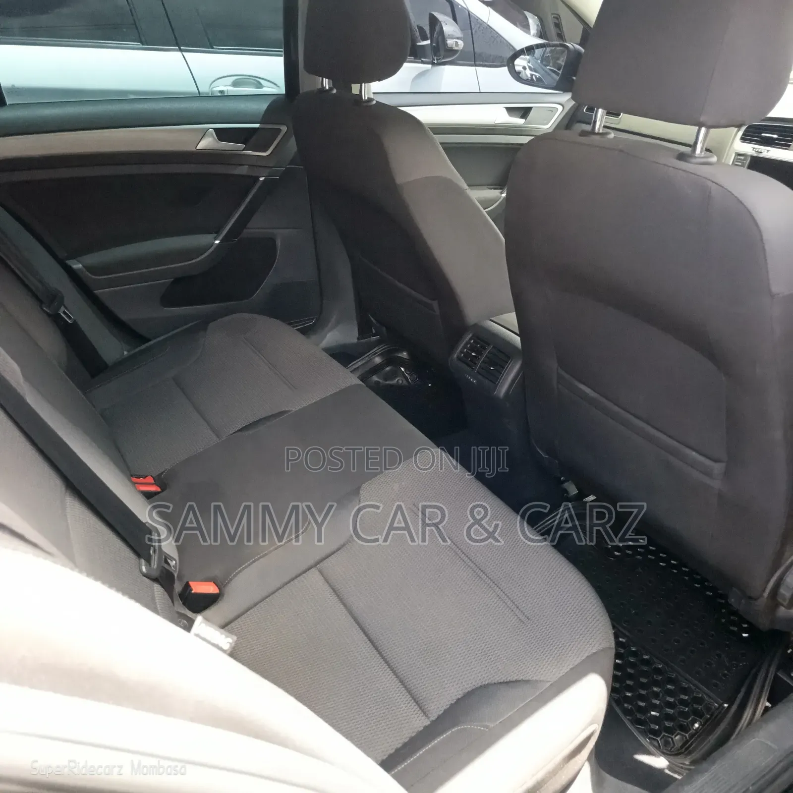 Volkswagen Golf 2016 Black