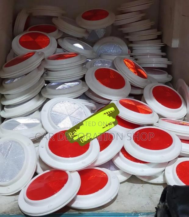 4pcs Red Or White Round Reflectors For Commercial Vehicle