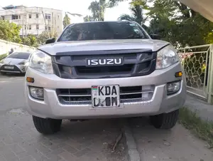 Isuzu D-MAX 2021 Gold