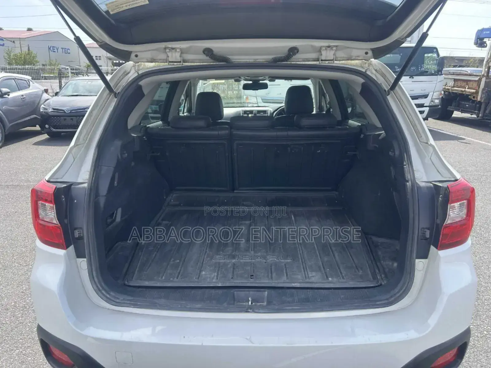 Subaru Outback 2.5i Touring AWD 2018 Pearl