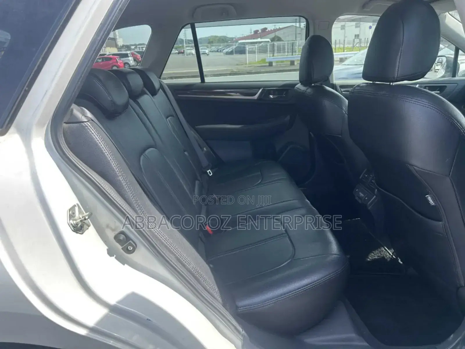 Subaru Outback 2.5i Touring AWD 2018 Pearl