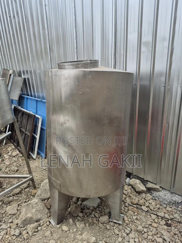 Stainless Steel Water Storage Tank - main view