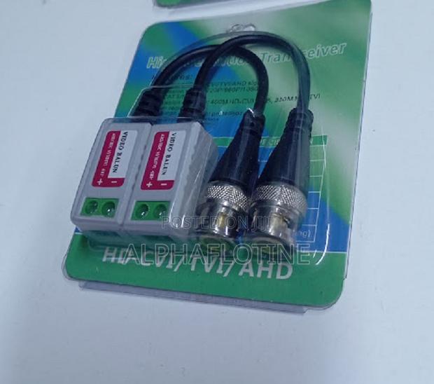 Video Balun Wire Connector Device