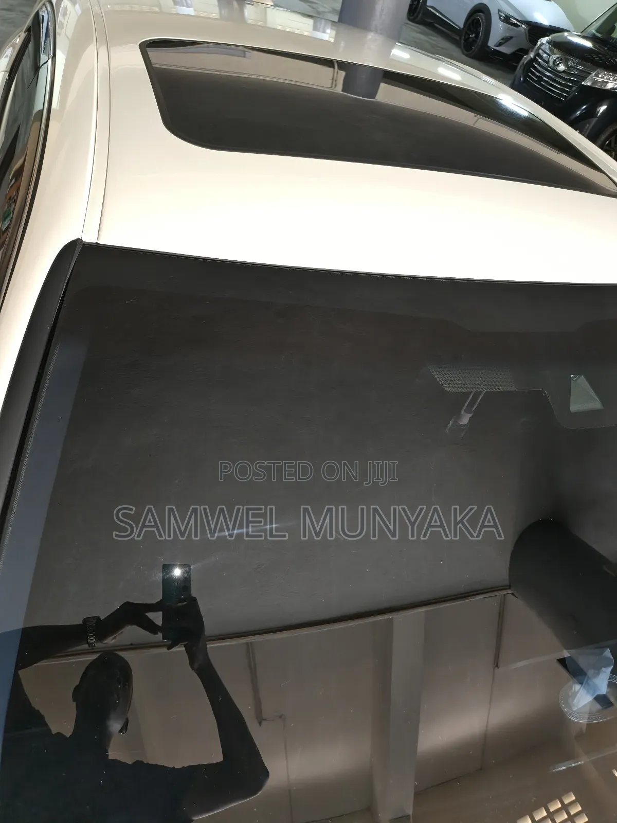 Toyota Crown Majesta 2.5 AWD Hybrid 2018 White