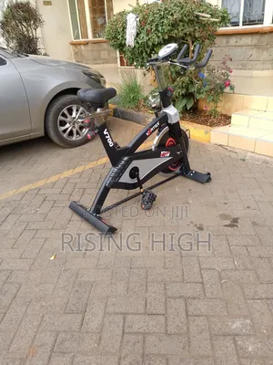 Adjustable Resistance Spinning Bike for Home