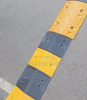 Rubber Speed Bump Suppliers Kenya (Heavy and Light Duty)