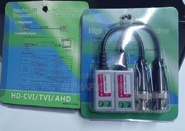 Compact CCTV Video Baluns Connector - main view