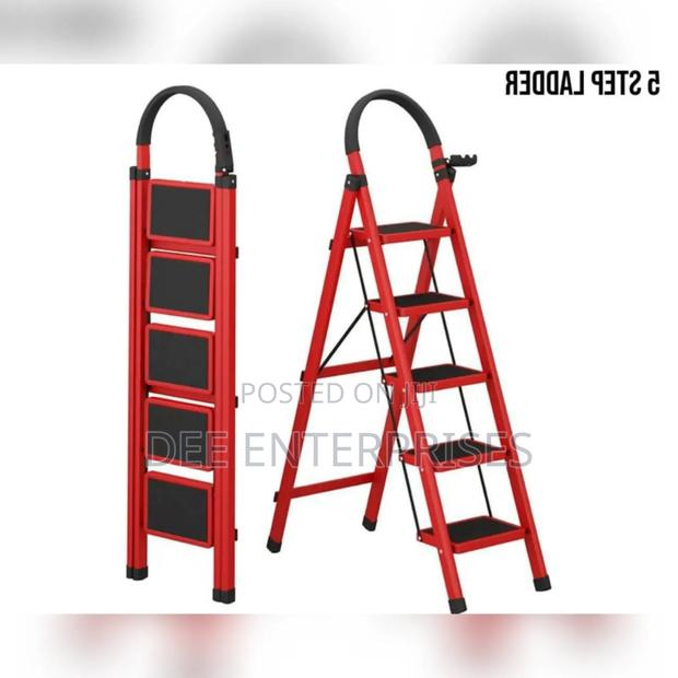 5 Step Ladder - main view