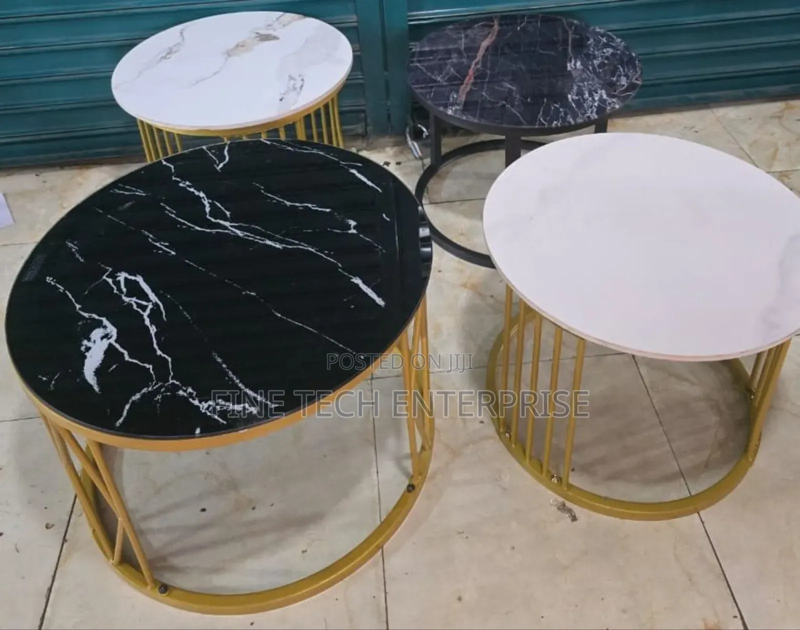 Single Big Pure Assembled Marble