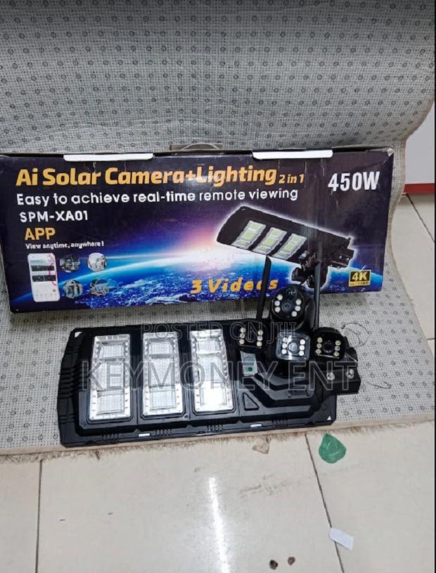 4g Dual Lens Solar Powered Floodlight 450w PTZ Camera - main view