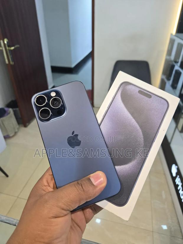 Apple iPhone 15 Pro 256 GB Blue