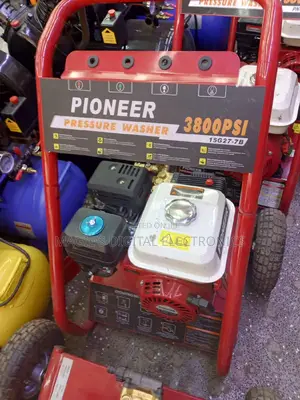 High Standard 3800psi Pioneer Petrol Pressure Washer