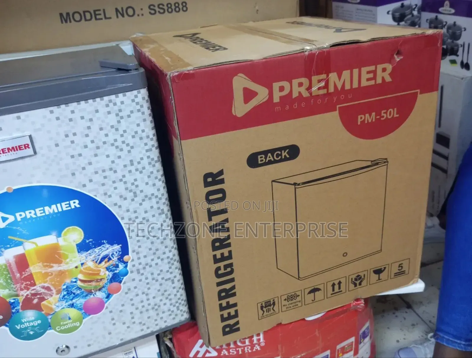 Premier 50l Office Refrigerator With Lock and Keys 